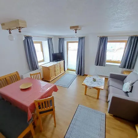 Pension Appartementhaus Bergland Biberwier