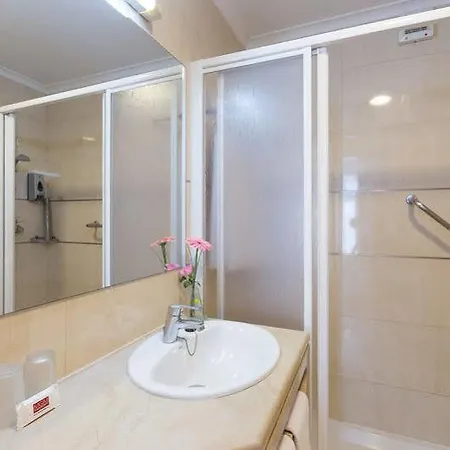 Konukevi Appartementhaus Bergland Biberwier